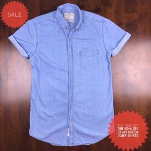 Short sleeve button down light blue 100% cotton